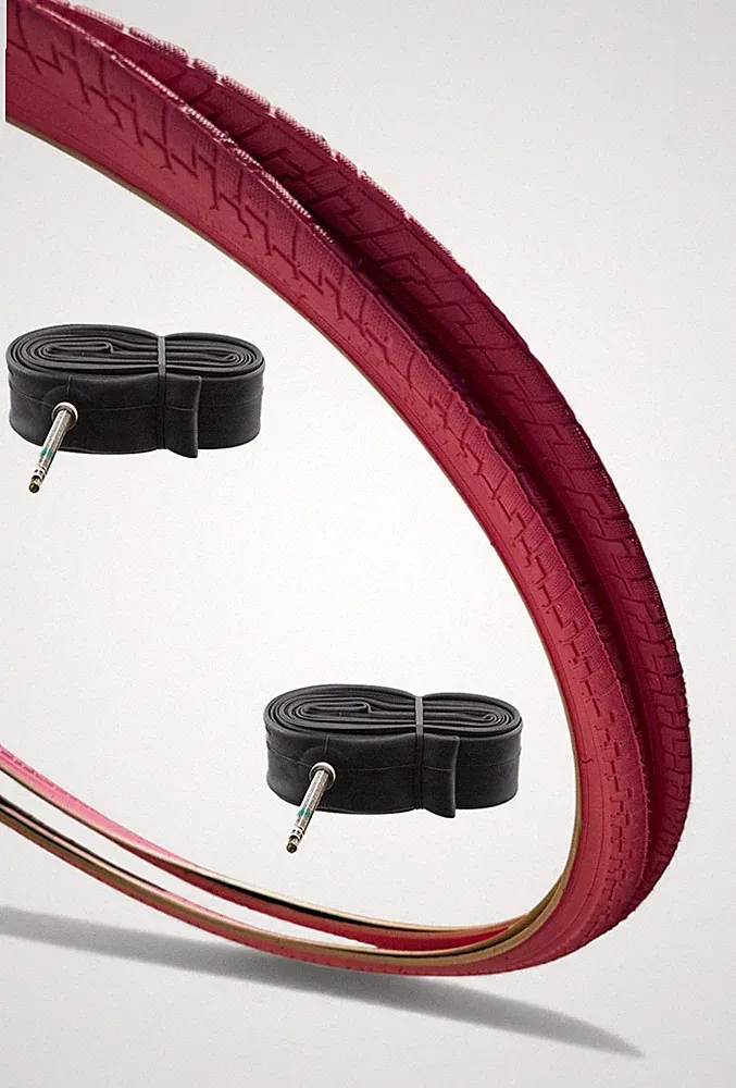 700 x 35c Pink Bicycle Tires Wire Bead Urban Commuter City Bike Tires w/Tubes.