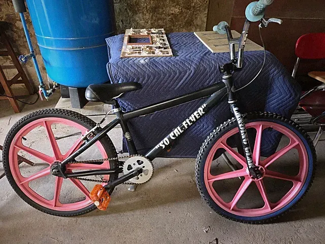 SE Racing So Cal Flyer BMX Bike 24” Pink Mag Wheels, GT Handlebars & Gooseneck